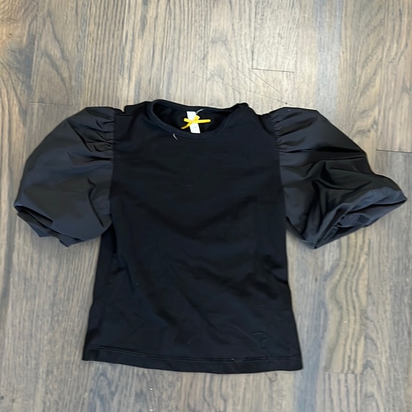 5/$20 Elegant black tee shirt - Picture 1 of 3